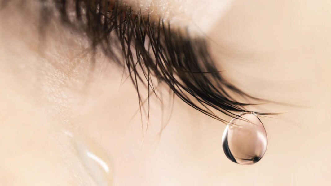 मत रोको बहते हुए आँसू