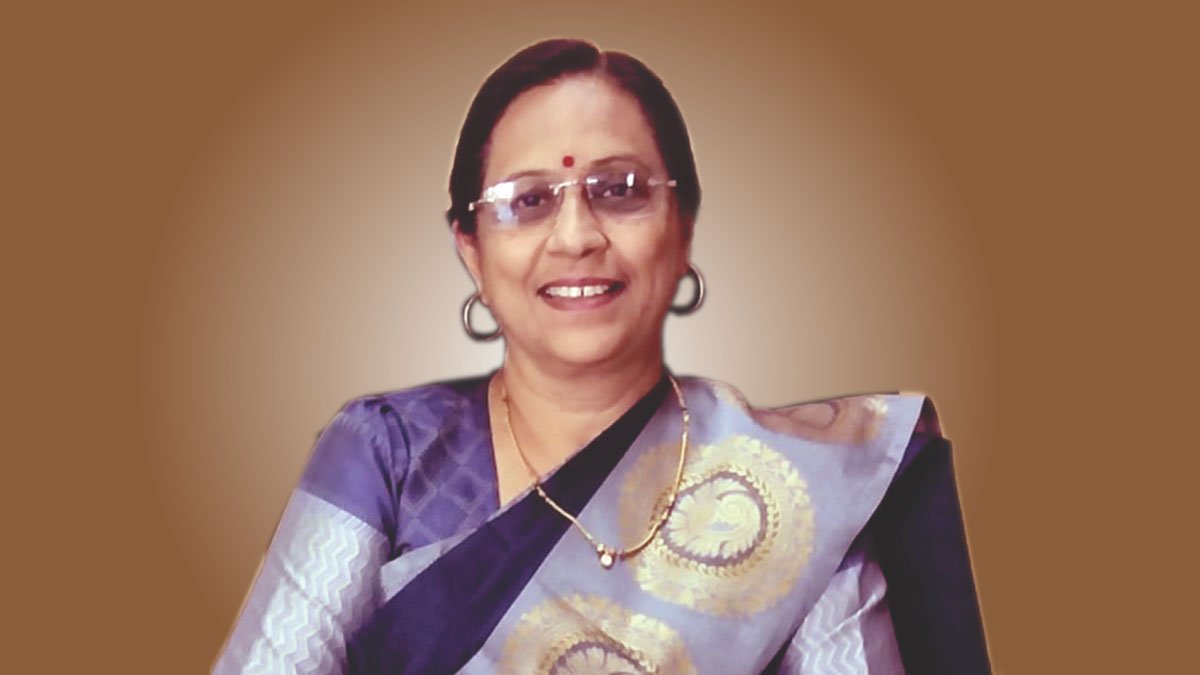 अंग्रेजी “भाषा गुरु” – डॉ बीना विनोद राठी