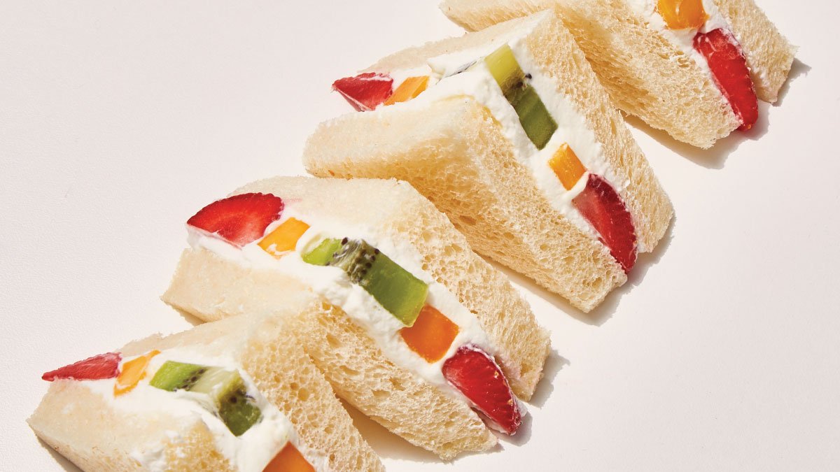 fruit sandwich