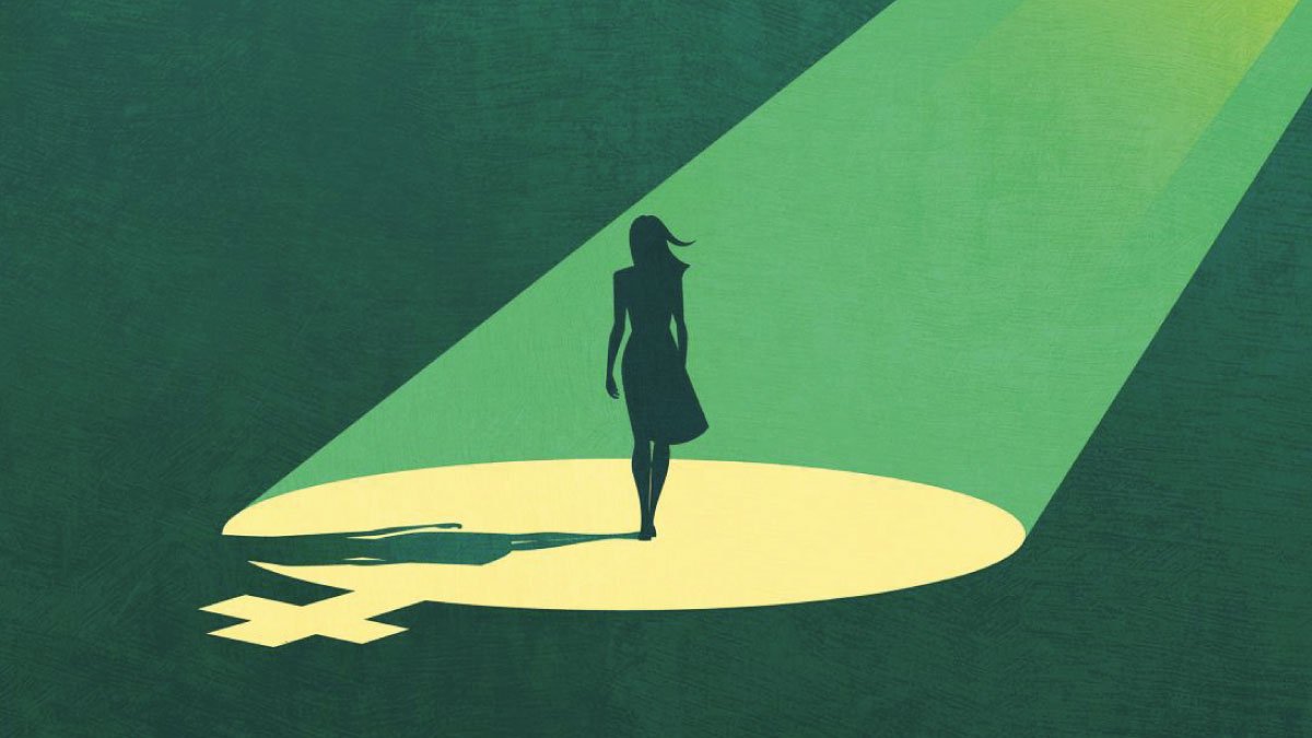 हौंसले से भरनी होगी नारी को उड़ान